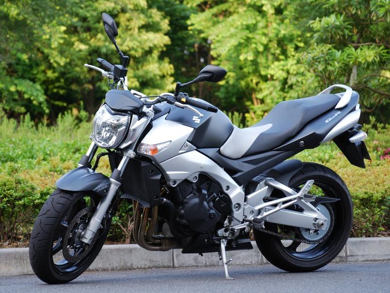 trasporto moto da taranto a londra (max € 400)