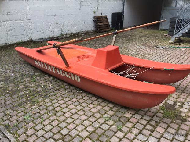 dovrei trasportare due pattini . misure (4.30 per 1.75)