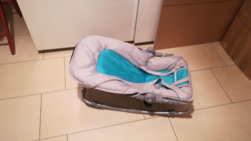 Trasporto N° 4 pacchi + sediolina per neonato