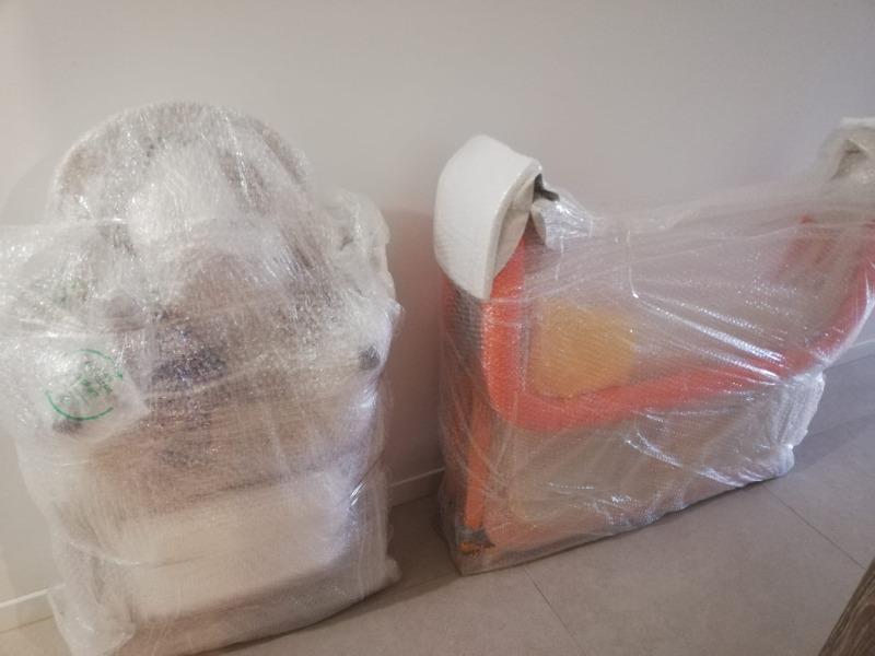 2 Pacchi da Barcelona a Formello (Roma)