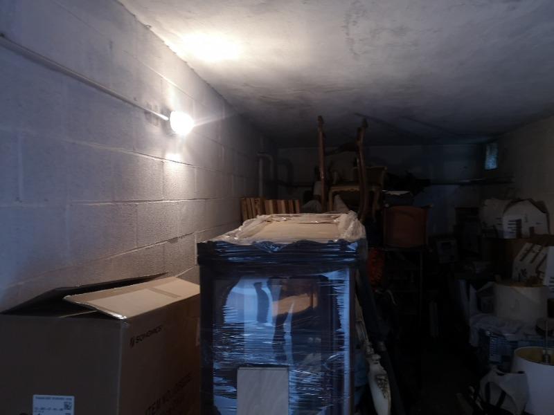 Mobili e arredamento 20060 Cassina de' Pecchi MI - 95037 San Giovanni la punta CT