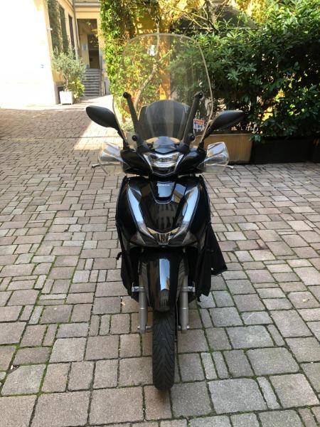 Moto, ciclomotori, scooter Milano MI - Firenze FI