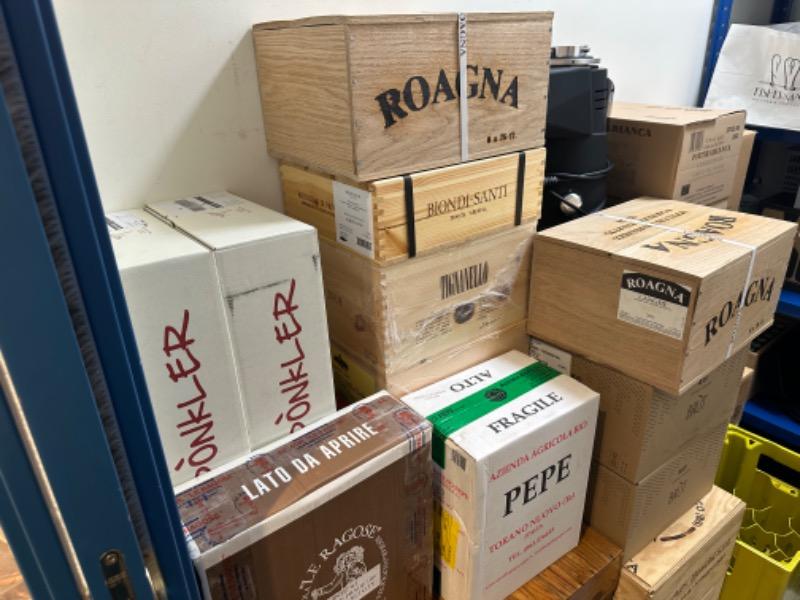 20 cassette di vino da 6 o 3 bottiglie