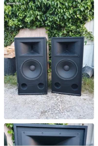 Trasporto 3 diffusori cinema GKF CL55 su pallet