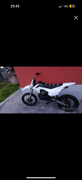 Moto, ciclomotori, scooter 95123 Catania CT - 95049 Vizzini CT