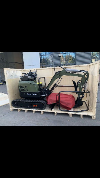 Trattori e macchine agricole Amburgo - 59100 Prato PO